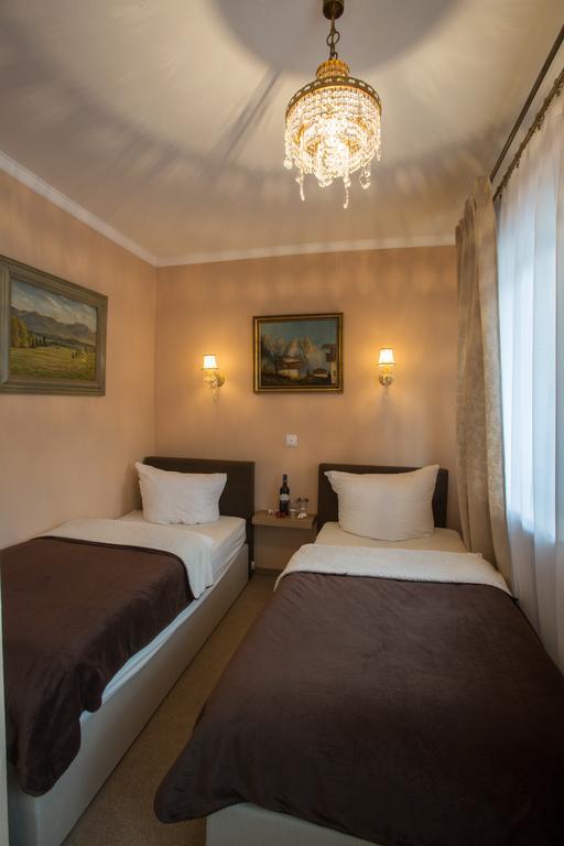 Golden Gapa Large Family Apartment 7 ガルミッシュ・パルテンキルヒェン 部屋 写真